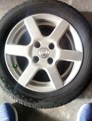 4 x 175/65 R 14 T Autoreifen auf Aluett-Felgen (von ATU) in 41372