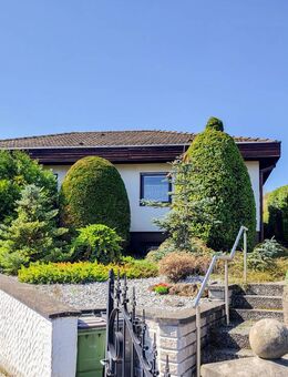 Mainz Laubenheim: Freistehender Bungalow mit Garage & traumhaftem Garten in bester Nachbarschaft! - Mainz