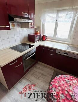 3-Zimmer-DG Wohnung in Eislingen Süd mit zusätzlich ausgebauter Bühne und viel Gestaltungsspielraum! - Eislingen (Fils)