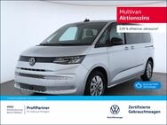 VW T7 Multivan, TDI, Jahr 2022 - Wildau