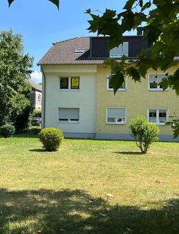 BONN BEUEL TOP 3-Zimmer Wohnung im 1.OG, ca. 90 m² Wfl., Einbauküche, Balkon, Gäste-WC, Stellplatz. - Bonn