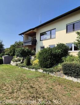 **Solides Anlageobjekt - Mehrfamilienhaus mit Panorama-Weitblick** - Reichenbach (Fils)