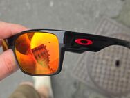 Oakley Sonnenbrille. Neu - Steinhausen