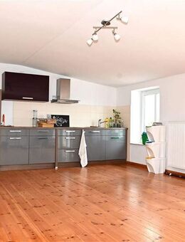 5-Raumwohnung mit 2 Balkonen - Ribnitz-Damgarten