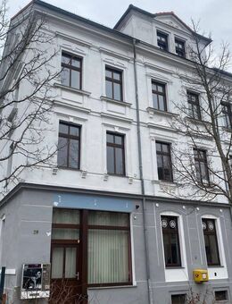 Teilmöblierte Wohnung mit EBK und Tageslichtbad - Zwickau