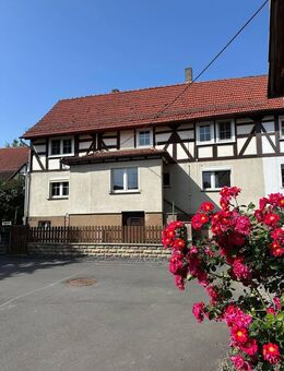 Einfamilienhaus mit Fachwerk-Charme - Pferdehaltung möglich - Frielendorf