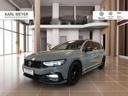 VW Passat Variant, 2.0 TDI Elegance R-Line, Jahr 2019 - Wischhafen