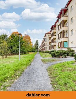 2-Zimmer-Wohnung mit schöner Loggia in zentraler Lage - Berlin