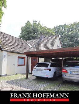 Kapitalanlage in Hamburg-Poppenbüttel - Vermietetes Zweifamilienhaus - Hamburg