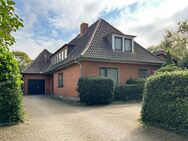 Einfamilienhaus mit Einliegerwohnung in beliebter Gegend von Husum-Nordsee - Husum (Schleswig-Holstein)