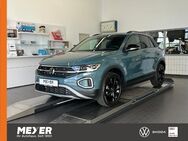 VW T-Roc, 1.5 TSI Black, Jahr 2023 - Tostedt