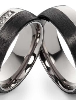 Titan Carbonring CT02 mit Gravur – Elegant & Robust - Aholming