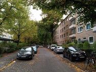 Charmante, helle 3-Zimmer-Wohnung in ruhiger Seitenstraße mit Balkon im begehrten Barmbek Süd - energetisch voll sanierte Wohnanlage - FREI LIEFERBAR - Hamburg