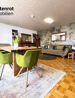Penthouse mit 5 Zimmern, Wintergarten, zwei großen Dachterrassen und Garage in ruhiger Feldrandlage - Mühlheim (Main)