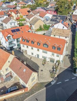 Rarität! 2 Maisonette-Penthäuser & Vollgastronomiefläche ink. 8 Stellplätze! - Stadecken-Elsheim