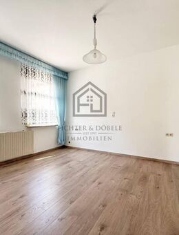 F&D | 3-Zimmer-Wohnung auf zwei Ebenen mit Gartenanteil und Terrasse - Tuttlingen