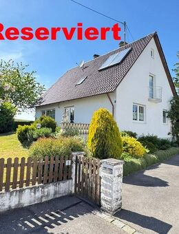 Charmantes Einfamilienhaus mit viel Platz in Ortsrandlage von Scherstetten - Scherstetten