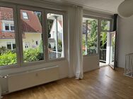 *PROVISIONSFREI* 4-Raum-Maisonette-Wohnung mit Balkon, Terrasse und Einbauküche in Berlin Zehlendorf - Berlin