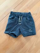 kurze Jungen Stoff Hose Größe 80 der Marke C&A in 66787