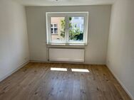 Frisch renovierte 1,5 Zimmer Wohnung möchte bezogen werden! - Hagen (Stadt der FernUniversität)