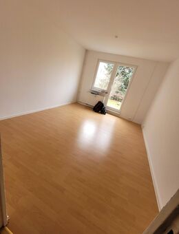 Dein neues Zimmer !!!! Wohngemeinschaft sucht neuen Mitbewohner - 3 Raumwohnung in Leipzig/Schönefeld - Leipzig