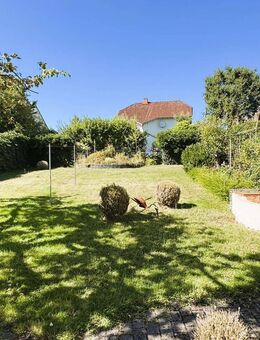 ***Gepflegtes 2-FH mit traumhaftem Garten in Laufdorf - für die große Familie oder Mehrgenerationenwohnen*** - Schöffengrund