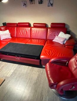 Wohnzimmer- u. Schlafcouch mit passenden Einzeilsessel - Königs Wusterhausen