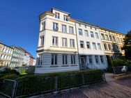 Mehrfamilienhaus mit vier Wohnungen auf 243 m² Eigenland in 23554 Lübeck- St. Lorenz-Nord - Lübeck