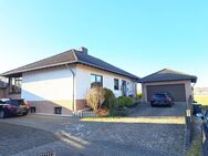 - reserviert - Sehr gepflegtes, freistehendes Wohnhaus mit Badehaus im Garten und Fernblick ins Grüne in ruhiger Lage von Merzig-Ballern - Merzig