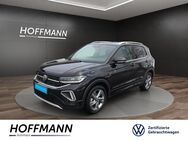 VW T-Cross, 1.0 TSI R-Line, Jahr 2024 - Winterberg