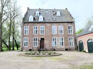 Appartement in monumentalem Mehrfamilienhaus im Grünen gelegen - Emmerich (Rhein)