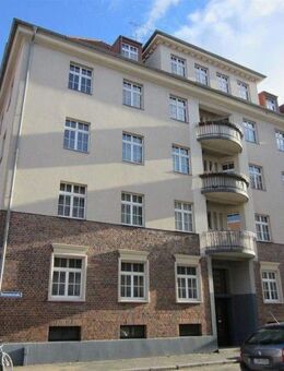 Sanierte 6-Raum-Wohnung mit viel Platz für die gane Familie - Leipzig