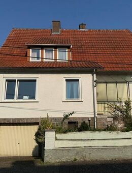 Solides Zweifamilienhaus in Uslar-Schoningen - Uslar