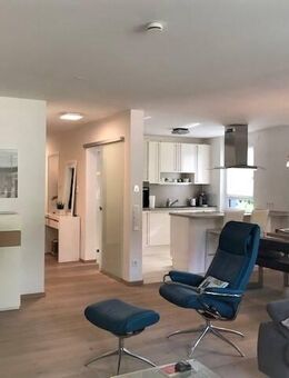 3,5 Zimmer-Designer-Wohnung möbliert in Top-Lage von Friedrichshafen - Friedrichshafen