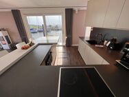 LUXUS Hausboot - 3 Etagen - 100m² Wohnen + 120 m² SONNENTERRASSE - Kamin, Kino, komplett individuell - Schwielowsee