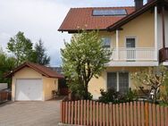 Sonniges Familiendomizil mit Einliegerwohnung und Gartenterrasse!++ Robert Decker Immobilien GmbH ++ - Wasserburg (Inn)