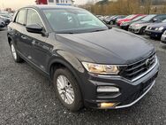 VW T-Roc, 2.0 TDI STYLE APP PDCvo hi FRONT, Jahr 2021 - Boxberg (Baden-Württemberg)