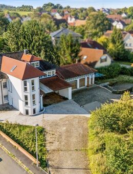 Großzügiges Einfamilienhaus mit großem Grundstück und Ausbaupotential in Effeltrich-Gaiganz - Effeltrich