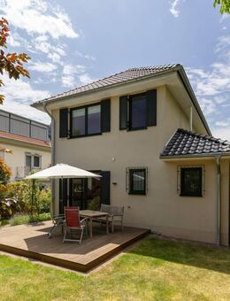 Mediterranes Traumhaus in Waldrandlage Bonn´s, modern, hochwertig ausgestattet & ruhig gelegen - Bonn