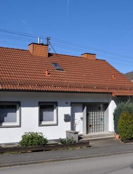 Zweifamilienhaus mit Einliegerwohnung - Solide Kapitalanlage oder Mehrgenerationenwohnen - Siegen (Universitätsstadt)