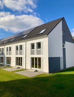 Energieeffizientes Reihenmittelhaus mit PV und Garten - Bad Segeberg