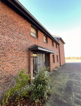 Modernes Ein-/Zweifamilienhaus mit großem Grundstück in Aachen-Lichtenbusch! - Aachen