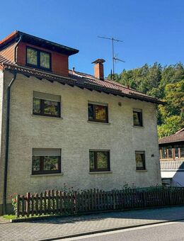 Attraktives Mehrfamilienhaus in Mörlenbach-Weiher - freie Wohnung zur Neuvermietung oder Eigenbedarf - Mörlenbach