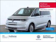 VW T7 Multivan, Life IQ Light, Jahr 2023 - Bad Oeynhausen