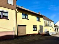 Illingen: Renov.-bed. Einfam.-Reihenhaus in ruhiger Lage - Illingen (Saarland)