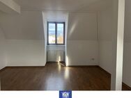 Interessante Wohlfühlwohnung über 2 Ebenen mit individuellem Grundriss unterm Dach! - Weinböhla
