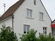 Gepflegtes EFH mit Grundstück, Garten, Garage, Stellplätze / 88447 Warthausen - Warthausen