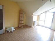 Schicke 3-Zimmer Dachgeschosswohnung mit Stellplatz in Crailsheim - Crailsheim