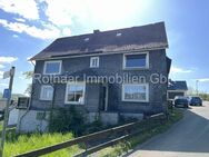 Zweifamilienhaus mit herrlichem Blick in ruhiger Lage von Bad Berleburg-Schwarzenau - Bad Berleburg