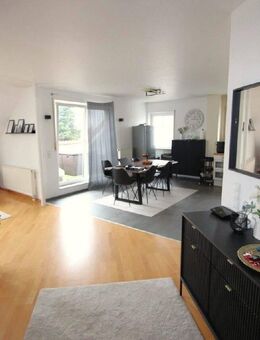 albero:) einfach g***e 3-Zimmer-Studio-Maisonette mit Loggia und Tiefgarage - Mainhausen